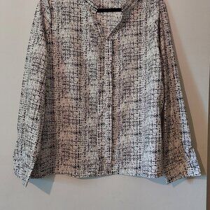 Women's Black and White Dress Shirt